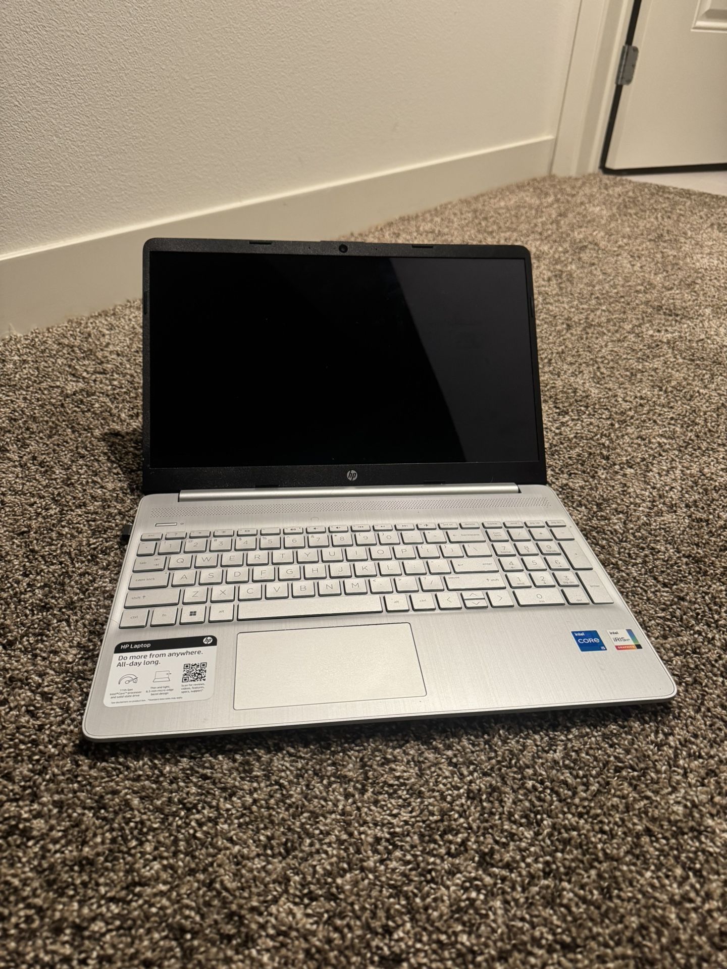 HP Laptop 15-dy2703dx