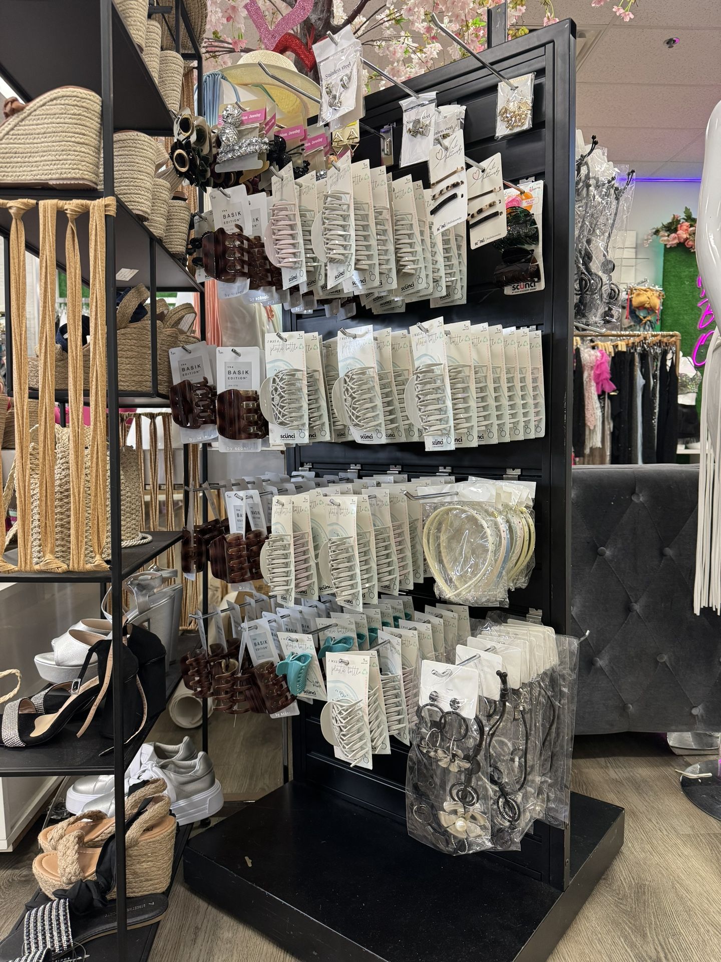 Stand With Accessories Included