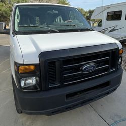 2009 Ford E-250