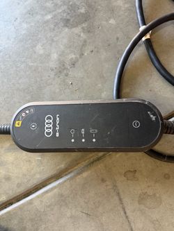 Audi e-tron Portable EV Charger