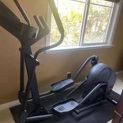 LifeFitness X3 Elliptical