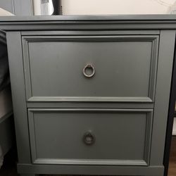 Nightstand 