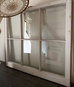 Antique 6-Pane Window Frame – Rustic Farmhouse Décor