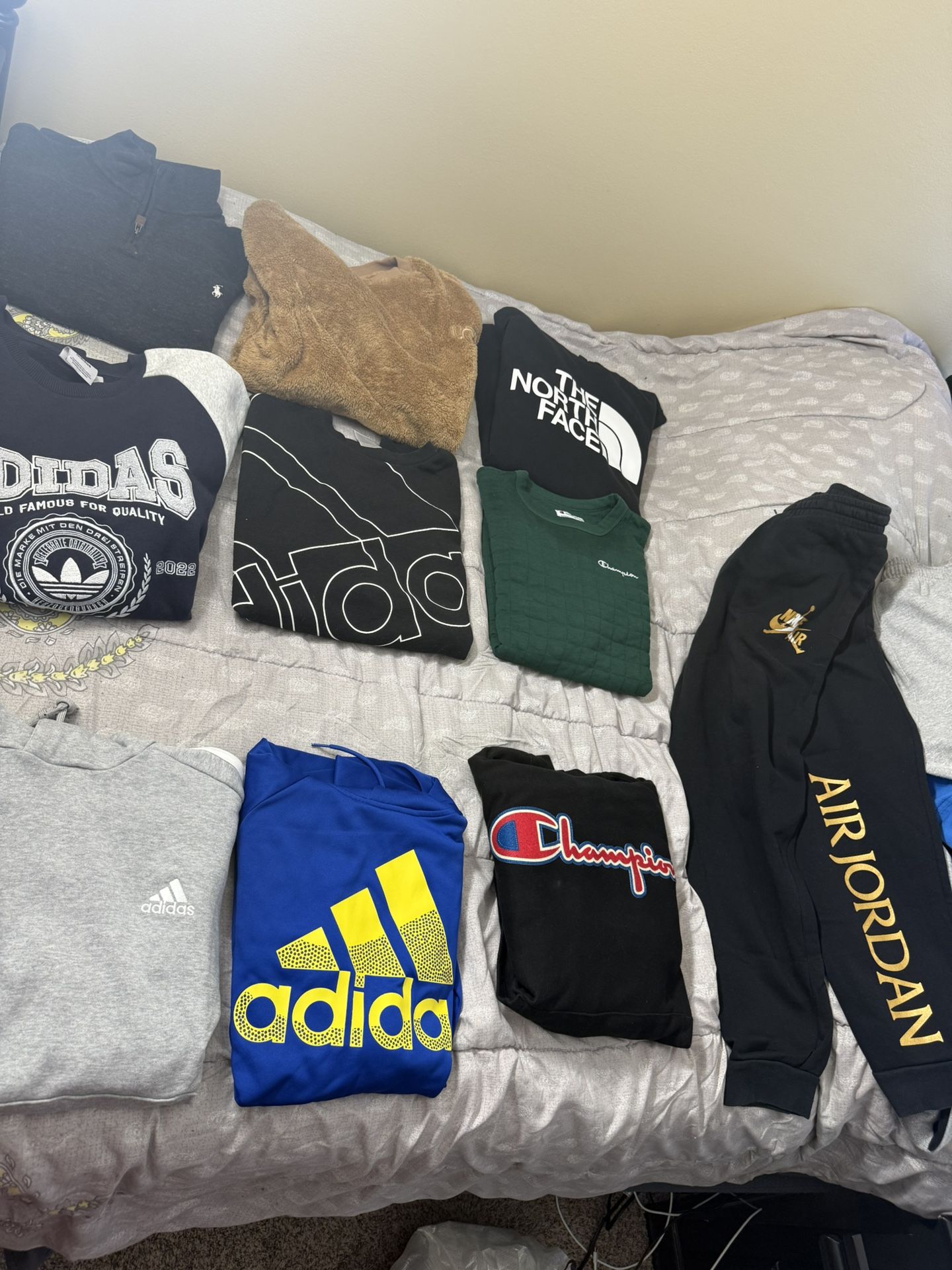 All Must Go!! Men Size Large