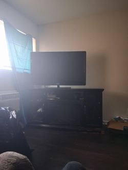 Tv & tv stand