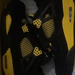 Jordan 4 