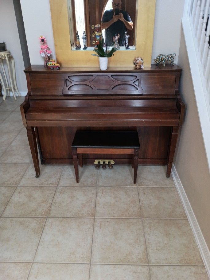 Piano