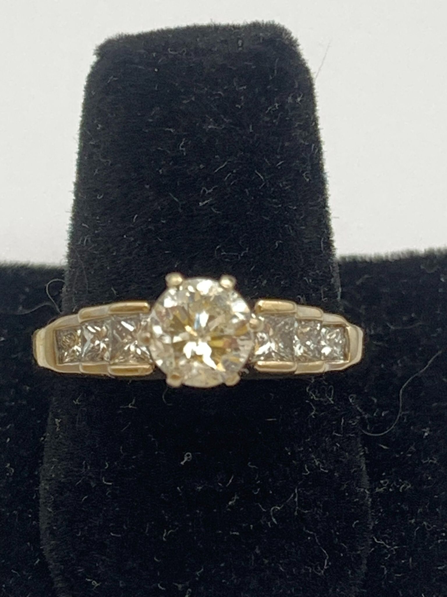 Diamond engagement ring #13818