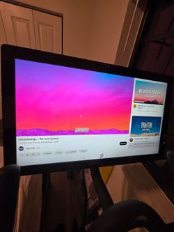 Peloton Bike with sideloads apps