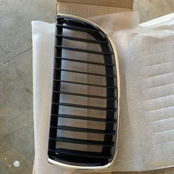 BMW 328i Front Hood Grilles