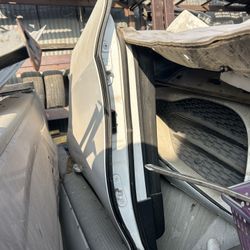 2020 Mercedes GLE Body Parts 