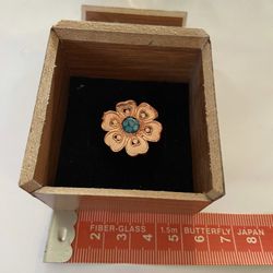 Turquoise copper ring flower adjustable size Jewelry Blue Natural Stone Women Message me if you are interested in a bundle or you want to make an offe