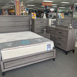 Crazy Sale ‼️Beautiful Grey Wood 5pc Bedroom Furniture Set Available Now Only $599