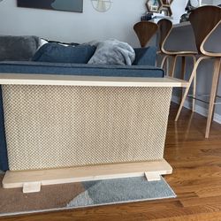 Cat-E-corner Solid wood sofa end table and scratching post - 5-star rated