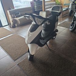 50cc Bintelli Sprint