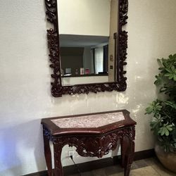 Entry Table With mirror 