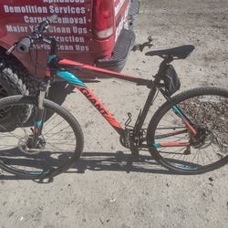 Giant Bike 