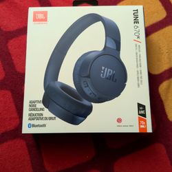 JBL Tune 670 Noise Cancelling Wireless Headset 