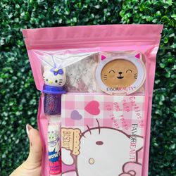 Hello kitty Makeup Bag 