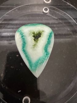 Teardrop  cabochon green agate