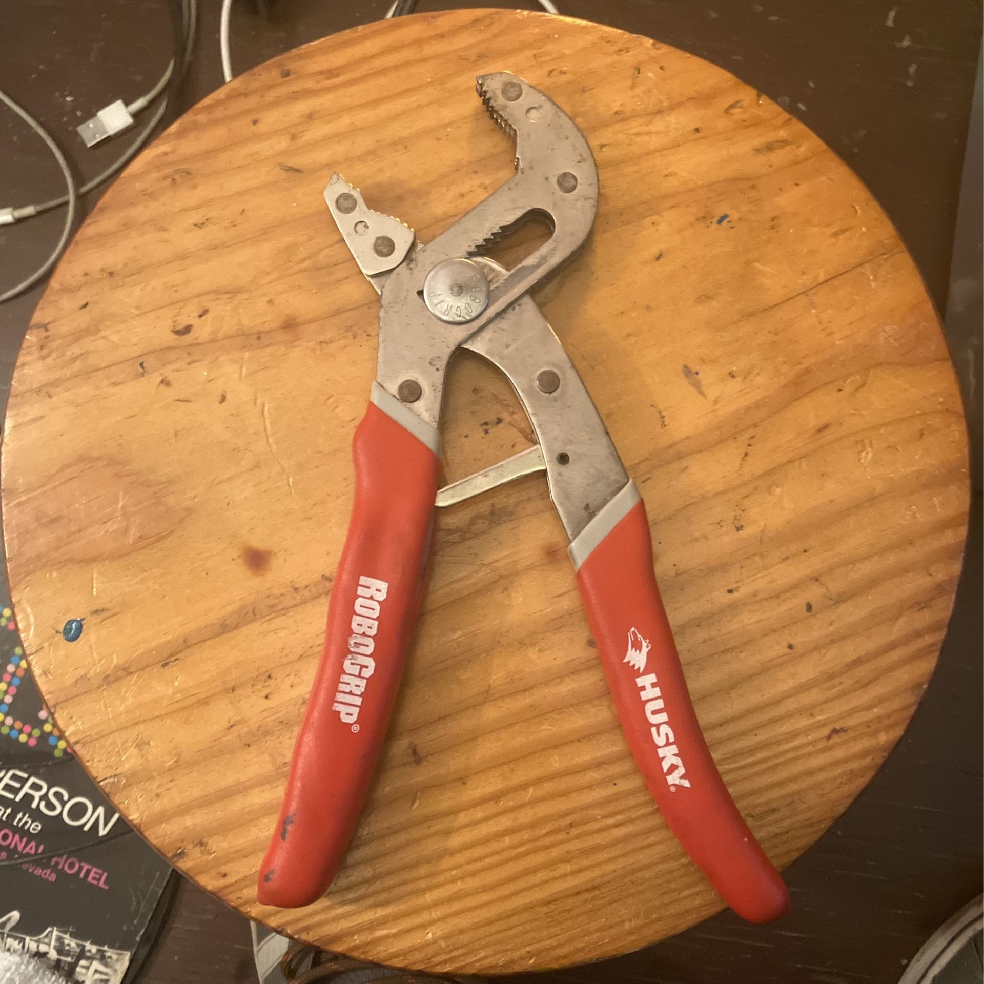 Husky Robogrip Pliers