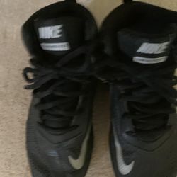 NIKE Size 2