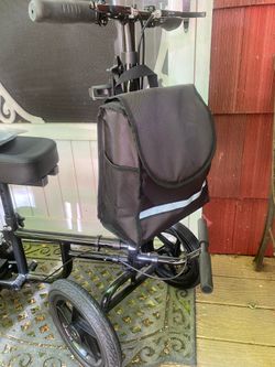 FVZZiN Knee Scooter