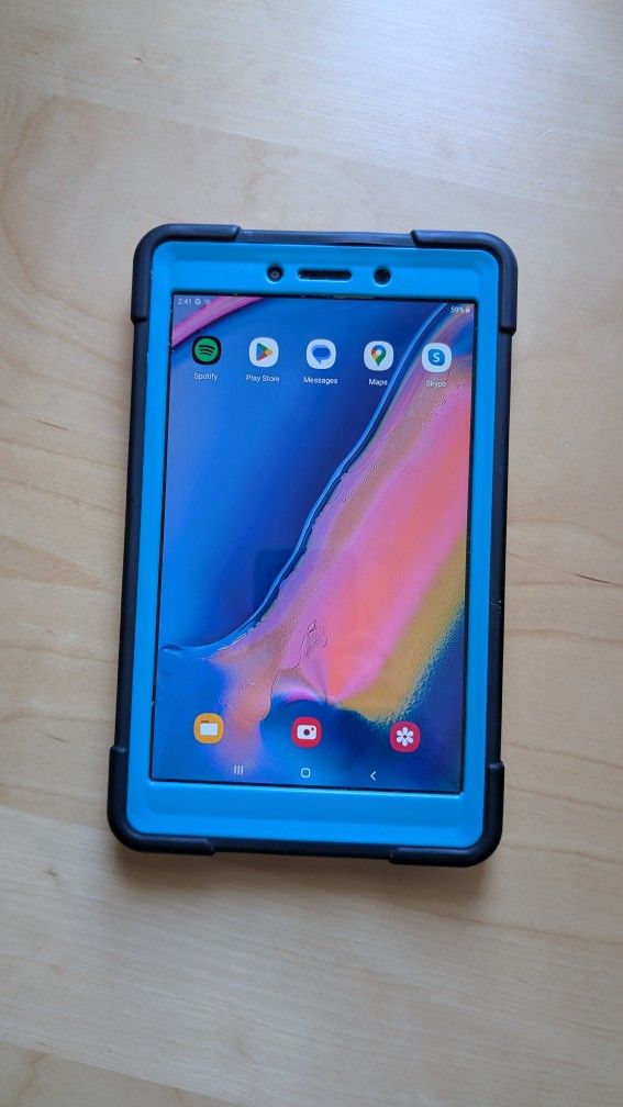 Samsung Galaxy Tab A8 tablet + Protective case