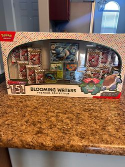 Pokemon Scarlet & Violet 151 Blooming Waters Premium Collection - New Sealed