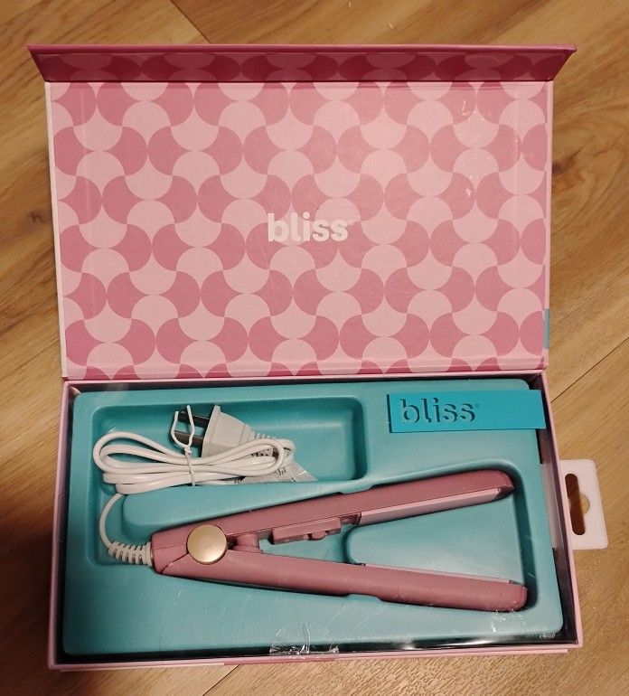 Bliss Mini Hair Straightener - NEW