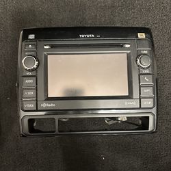 2012 Toyota Tacoma radio
