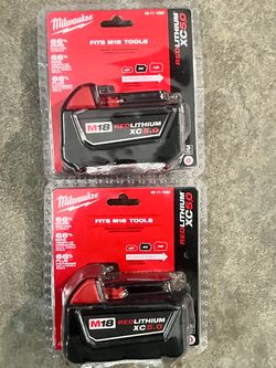 M18 2 Milwaukee XC 5.0 Redlithium batteries