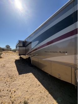 Newmar mountain aire