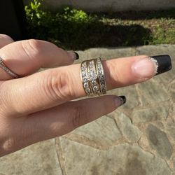 Gorgeous wedding ring set