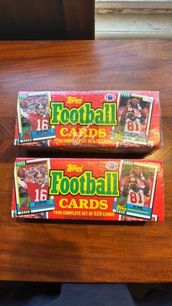 Factory sealed 528-card complete set + additional incomplete 1990 Topps set included.