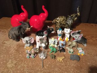 Lot of 22 elephant figures figurine ceramic porcelain ENESCO circus Japan