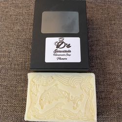 3D’s Essentials Homemade Bar Soap-All Natural “Plumera Scent”