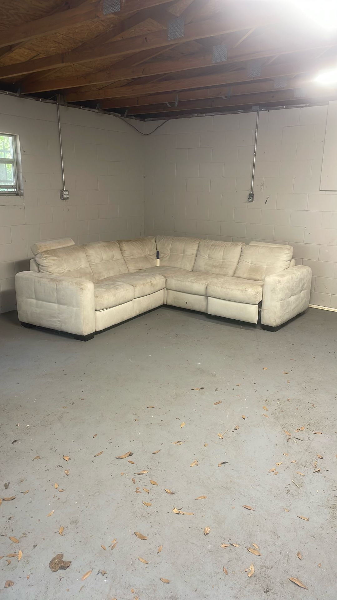 FREE COUCH