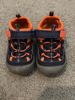 Toddler shoes