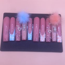 Luxury Press On Nails, Lashes and SO MUCH more…