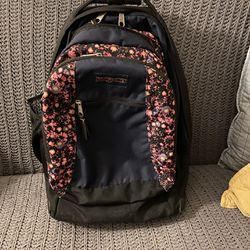 Large Jansport Pull Backpack With A lot Of Compartments 