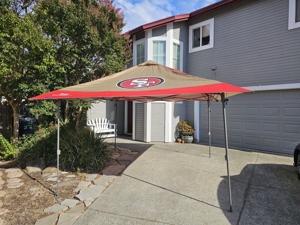 10x10 49er Popup With 12x12 Awning