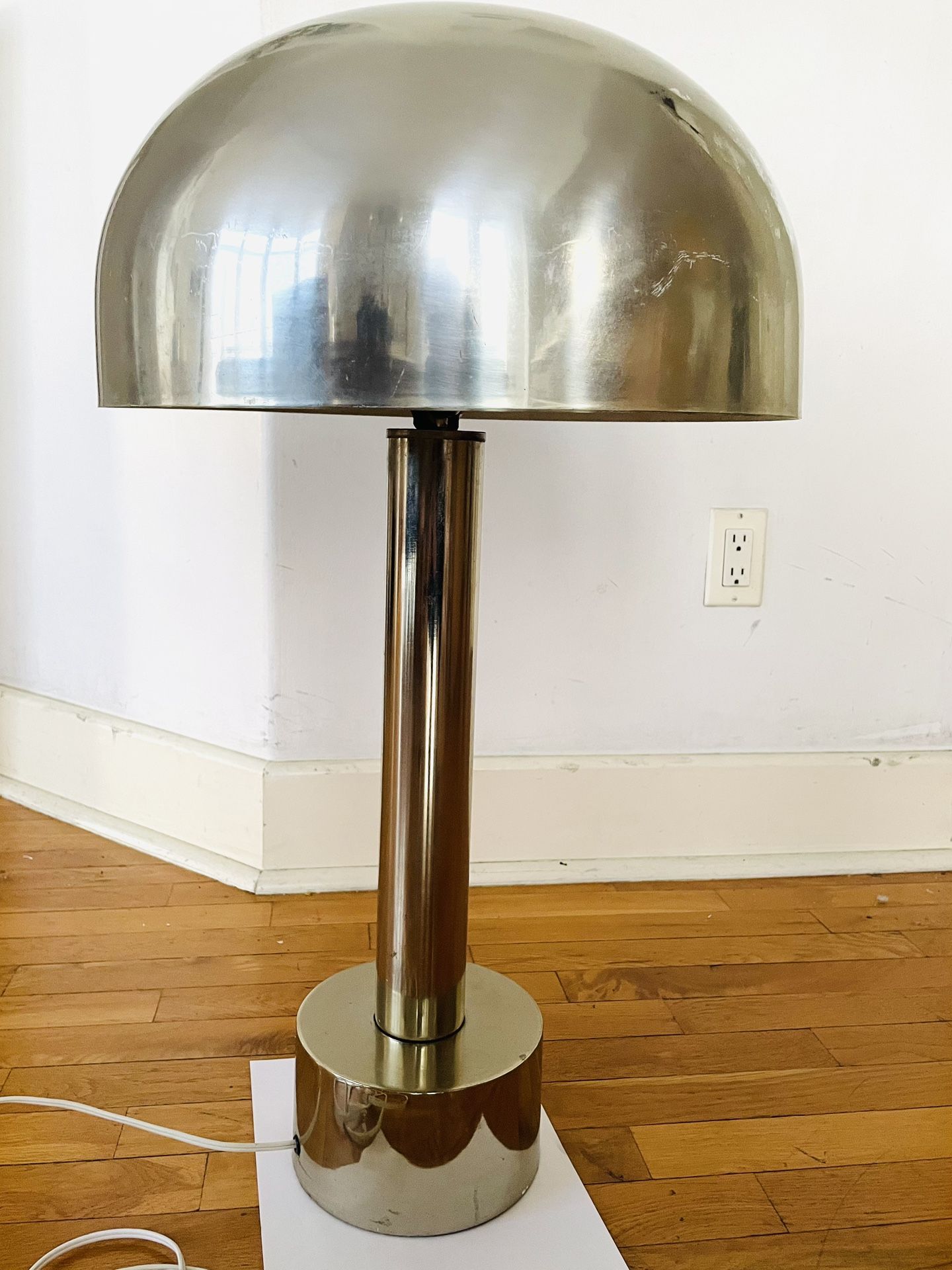 Beautiful 1970s Mushroom Chrome Lamp by Robert Sonneman for Laurel Lamp. MOVING SALE!!