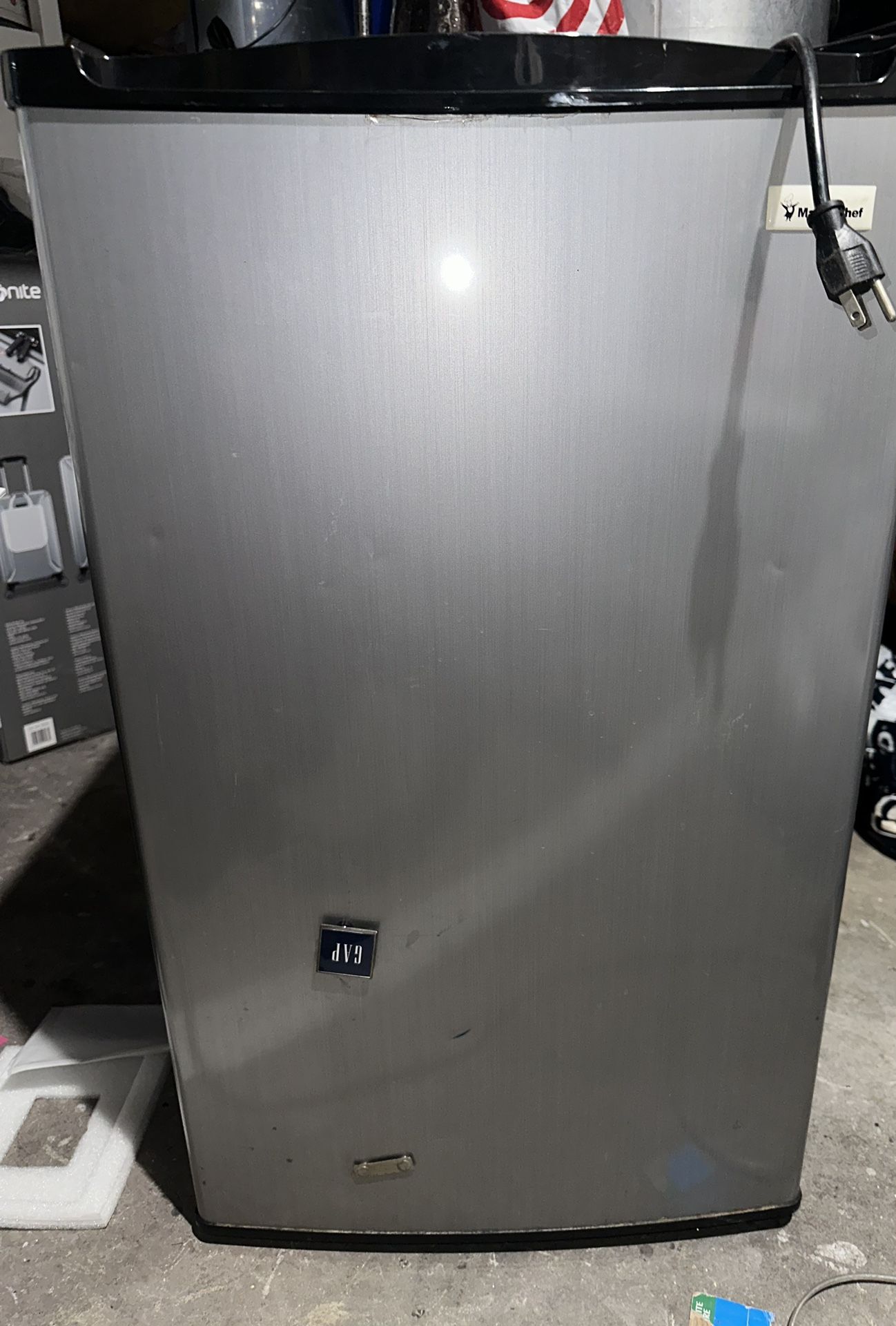 Magic Chef Mini Fridge