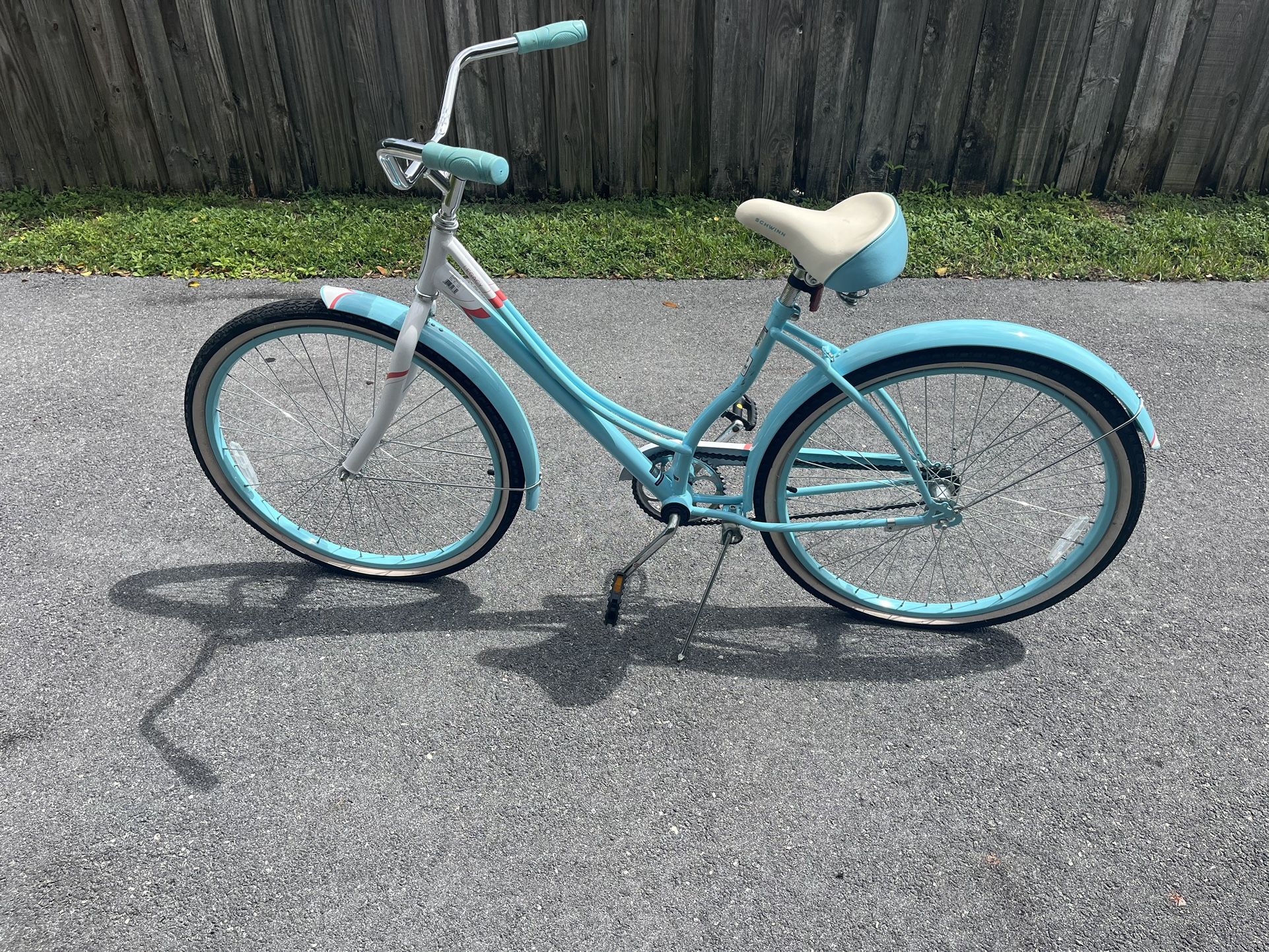 Women’s Bicycle Beach Cruiser