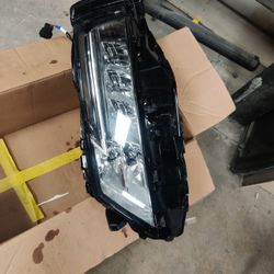 2021-23 rouge nissan LH HEADLAMP combo 