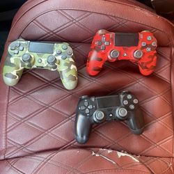 PS4 CONTROLLERS 