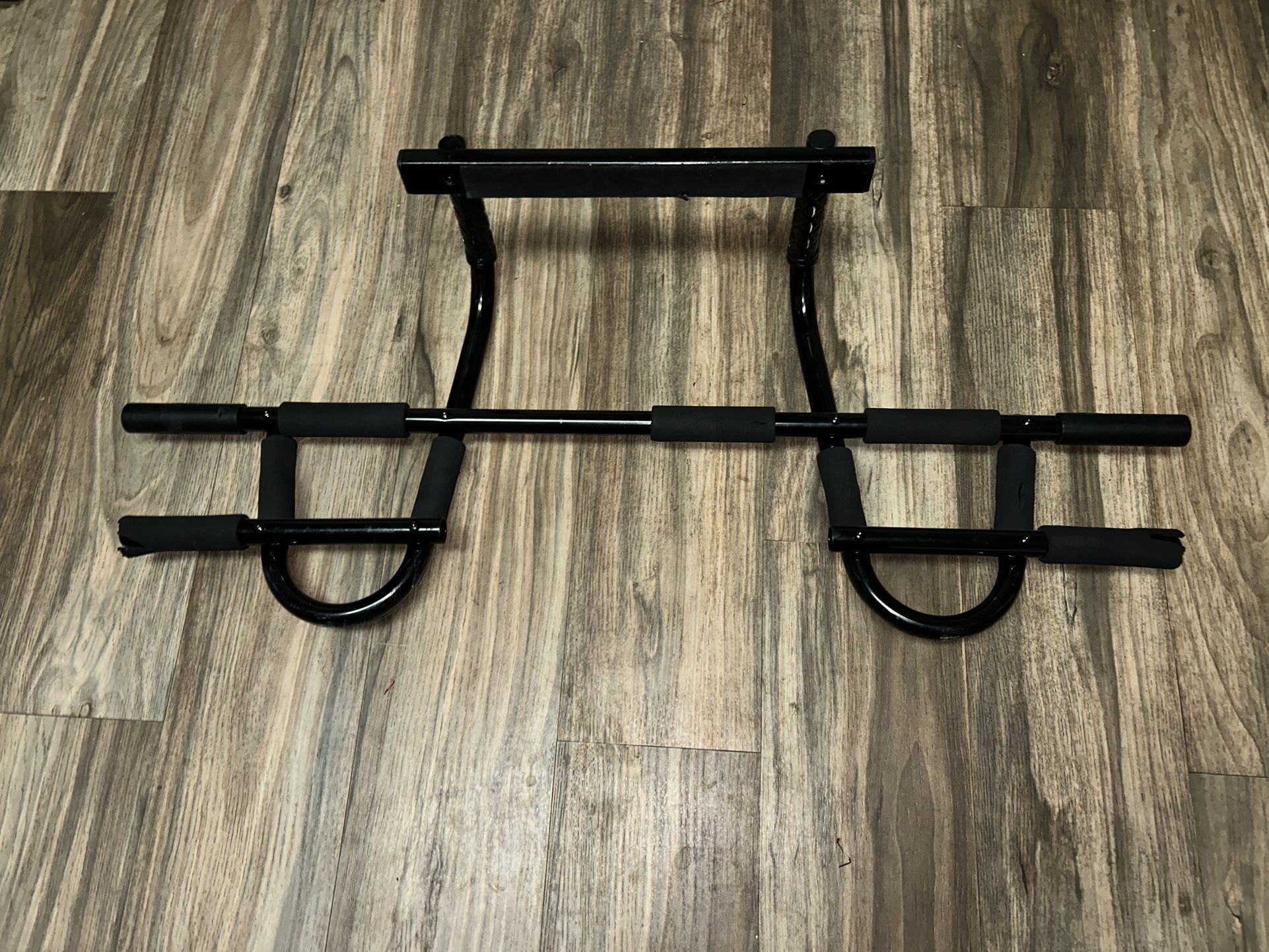Door Frame Pull up Bar