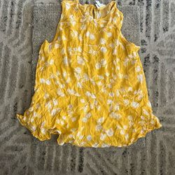 Yellow Flower Top Size 2x