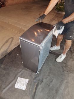 Stainless Steel laundry machine pedastal.